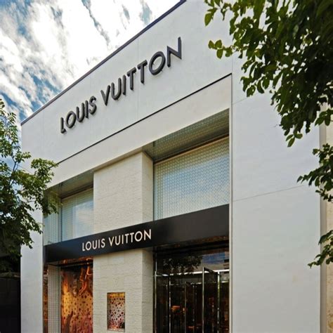 louis vuitton easton mall